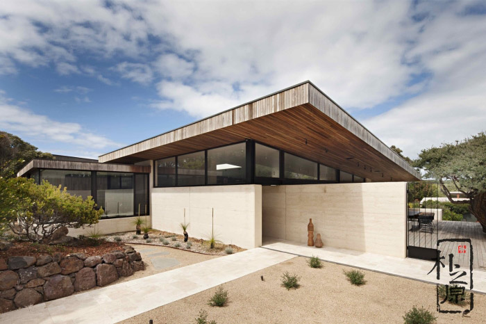 夯土墙设计：澳洲海岸的现代夯土建筑Layer House